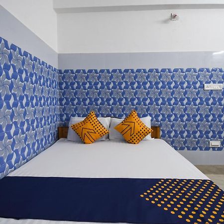 فندق Kochiفي  Oyo 73902 Vyttila Residency المظهر الخارجي الصورة
