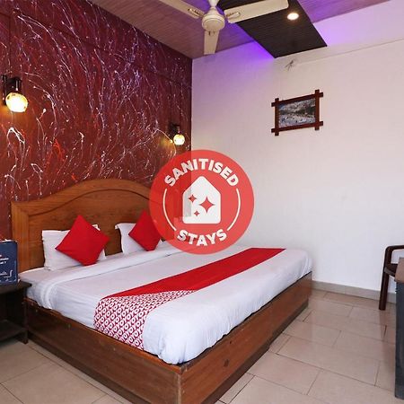 فندق Kochiفي  Oyo 73902 Vyttila Residency المظهر الخارجي الصورة