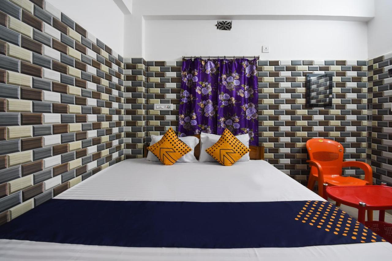 فندق Kochiفي  Oyo 73902 Vyttila Residency المظهر الخارجي الصورة