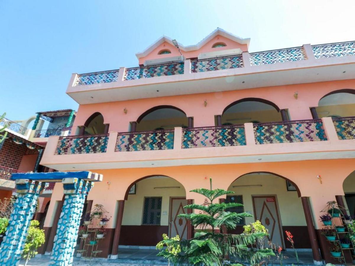 فندق Kochiفي  Oyo 73902 Vyttila Residency المظهر الخارجي الصورة