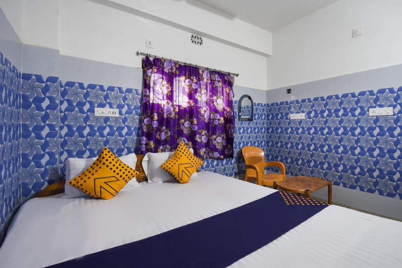 فندق Kochiفي  Oyo 73902 Vyttila Residency المظهر الخارجي الصورة